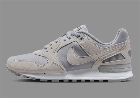 nike air pegasus 89 beige|nike air pegasus 89 grey.